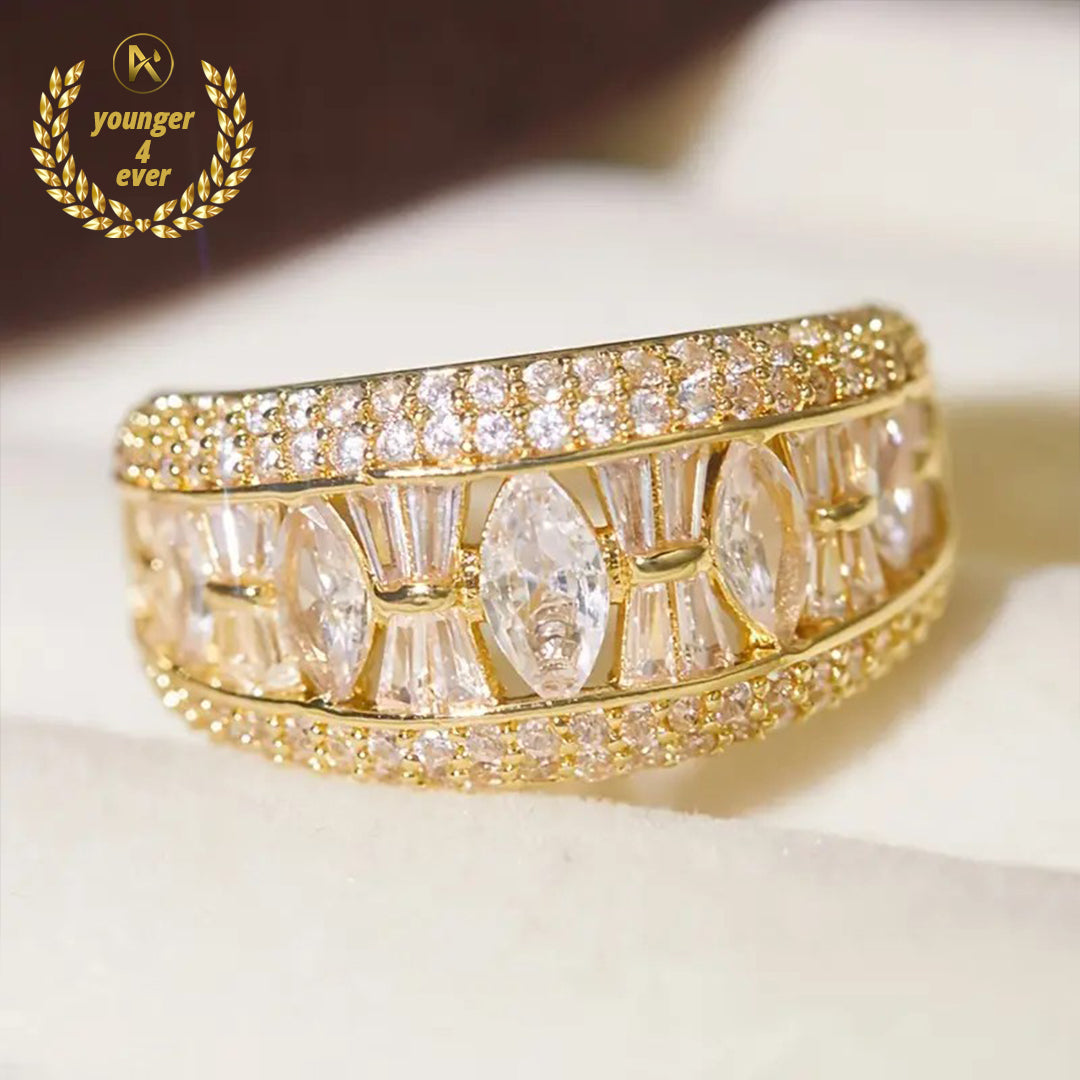 Noble and Luxury Men's Golden Ring