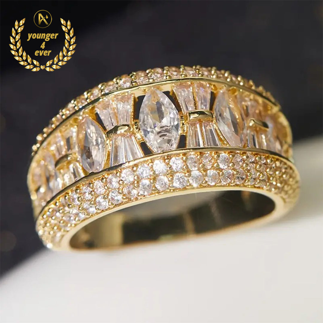 Noble and Luxury Men's Golden Ring