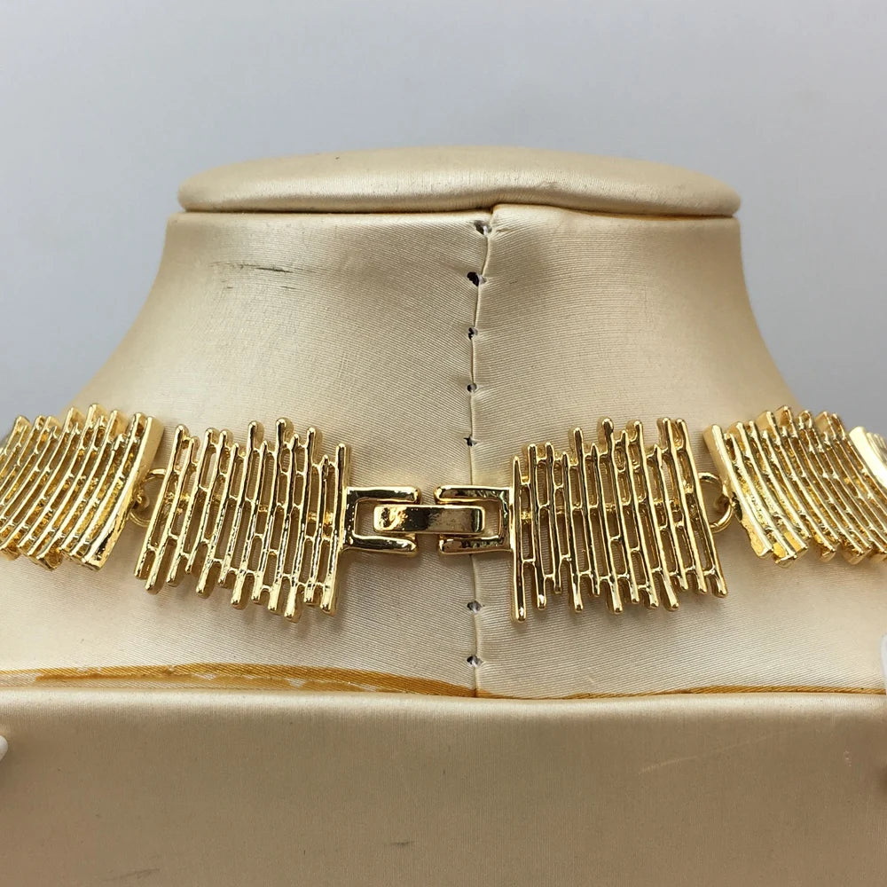 Latest Italian Gold Plated Jewelry Set Woman Large Necklace Dubai Jewelry Wedding Party Jewelry Gift FHK18461