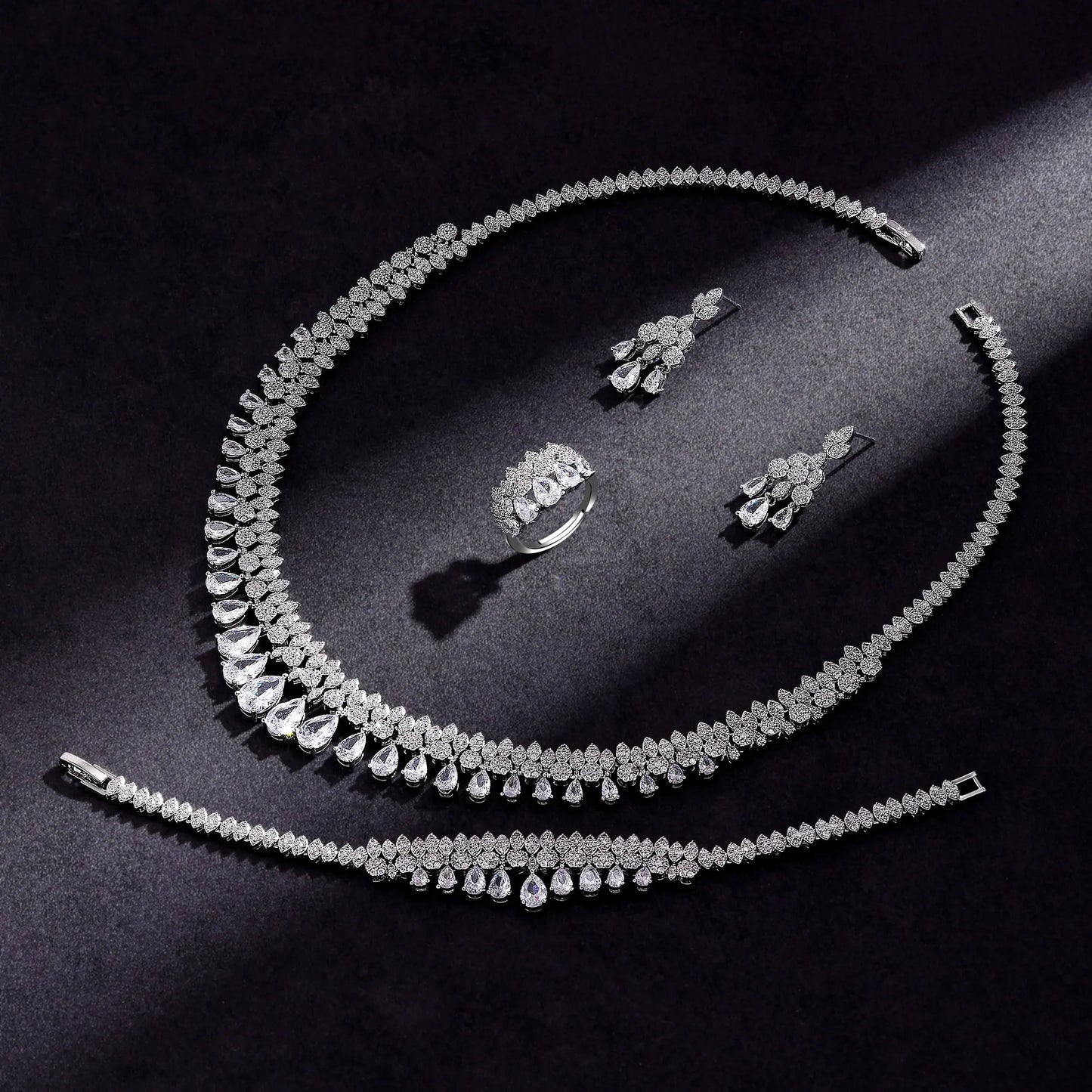 Luxury White Cubic Zirconia Bridal Jewelry Set Brides Accessories Tassel Water Drop Necklace Earring 4Pcs Set for Wedding Party (078)