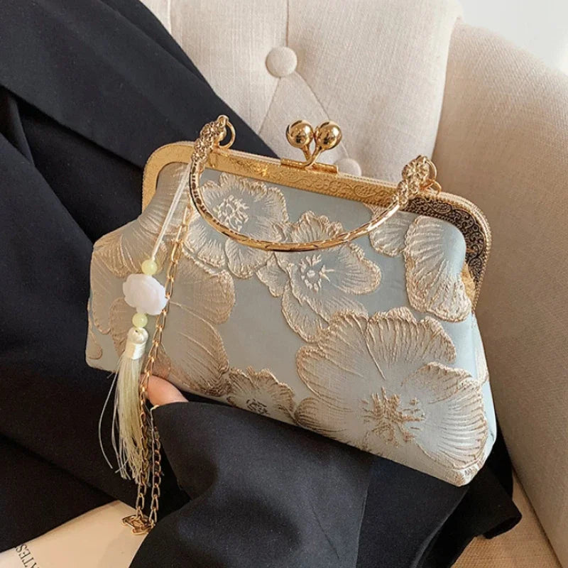 Chinese Style Embroidered Shoulder Bag Elegant Handbag Retro Small Square Bag Wedding Party Luxury Designer Women Evening Clutch (069)