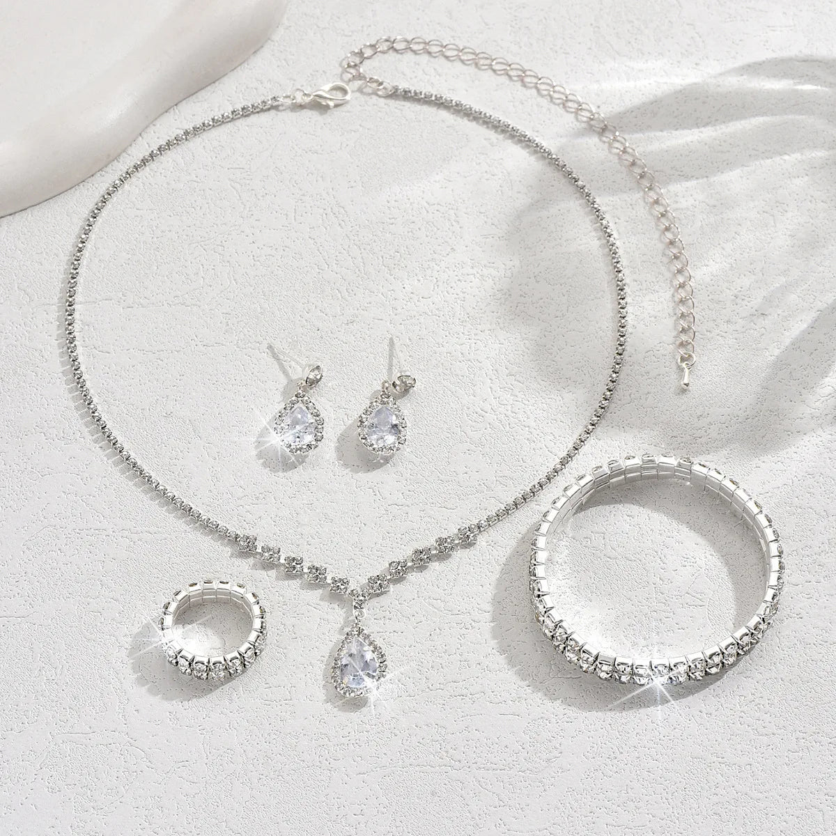 5 Women'S Fashion Droplet Earrings Necklace Bracelet Ring Set Wedding Banquet Party Holiday Gift (123)