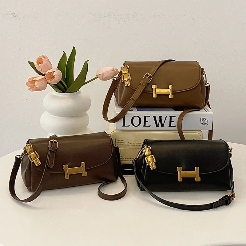 Small Handbag for Women in Spring 2025, Simple and Versatile Small Square Bag, Retro and Stylish Commuting Crossbody Bag (019)