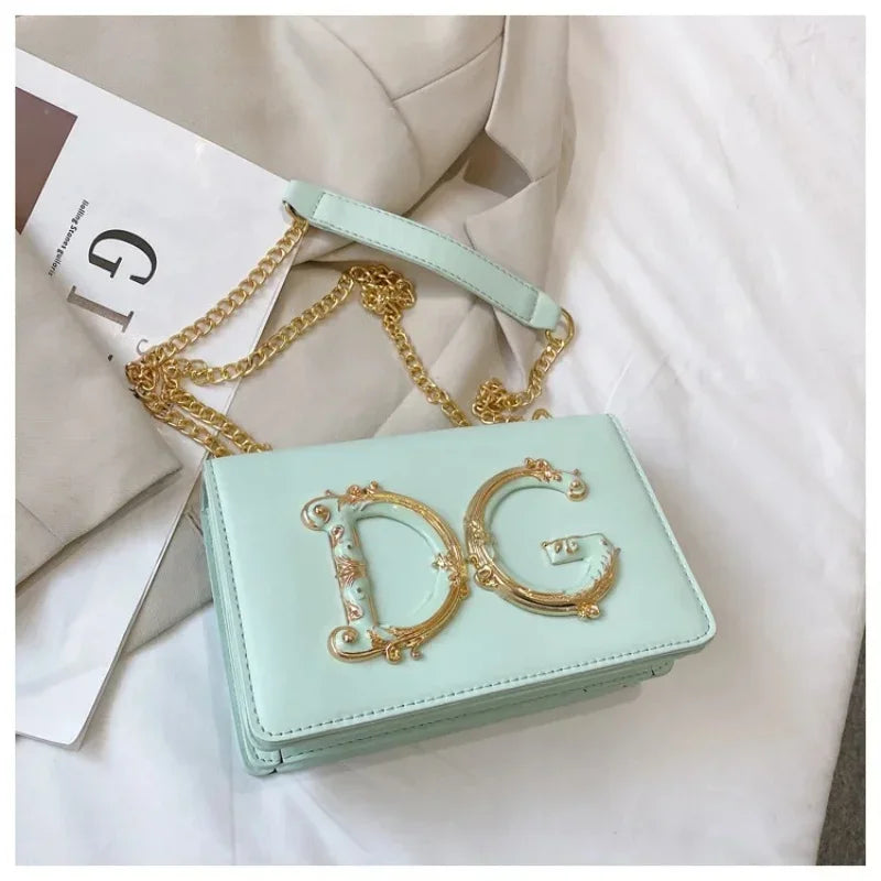 Fashionable Lady'S Handbag PU High-Quality Material Shoulder Bag Golden Decorated Jingdian Crossbody Bag Solid Color Square Bag (013)