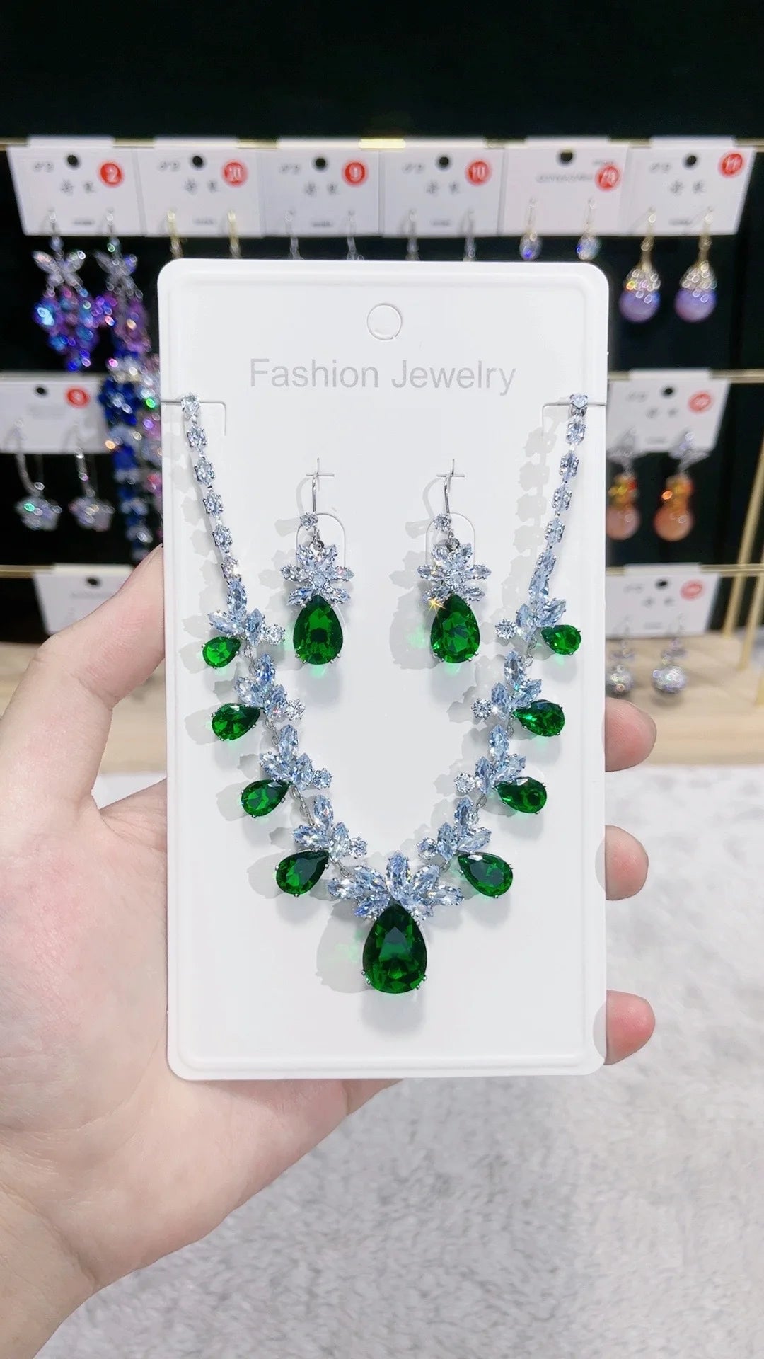 Green Emerald Waterdrop Pendant Zirconia Necklace Earrings Women New Silver Color Bridal Wedding Fashion Jewelry Set Party Gifts (096)