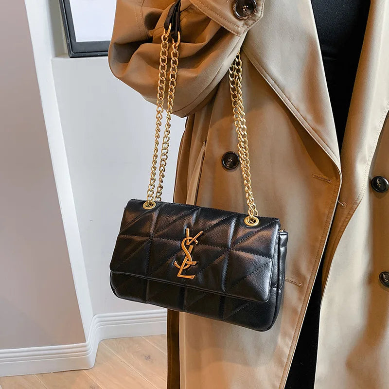 New Xiaoxiangfeng Diamond Grid Chain Bag, Stylish and Versatile, Large Capacity Diagonal Span Small Square Bag