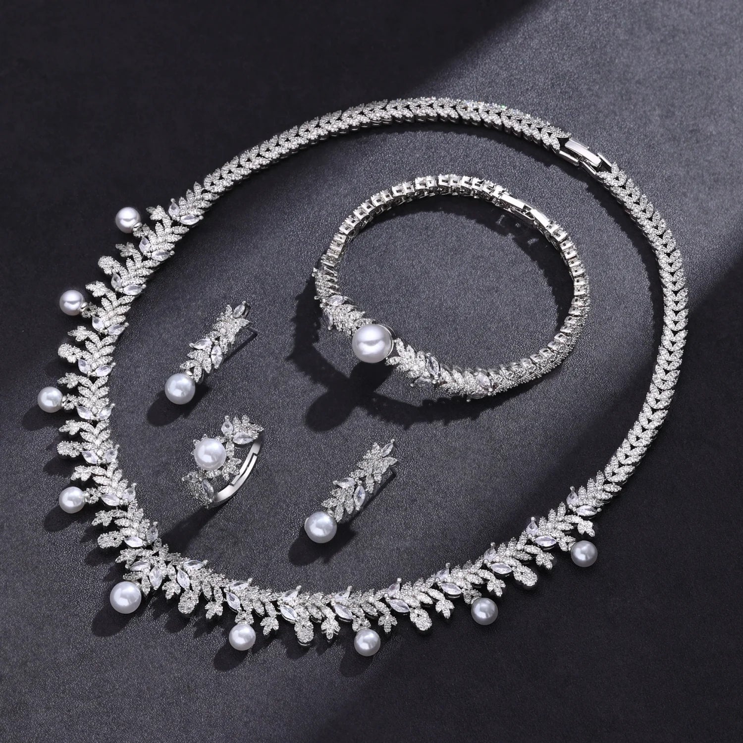 2024 Hot Selling 4-Piece Bride Wedding Jewelry Set with Cubic Zirconia Dubai Luxury Jewelry Set