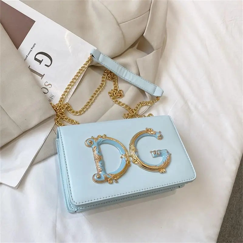 Versatile Fashion Student Crossbody Women 2025 Hot Selling Crossbody Bag D Western Style Chain Bag Princess Cross Shoulder Cute (056)