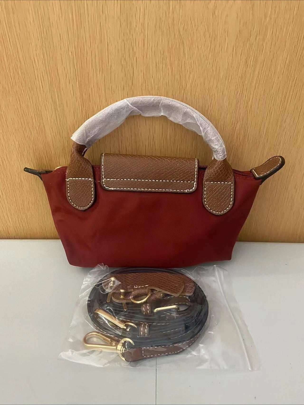 Non Punched Mini Nylon Dumpling Bag for Women, Multifunctional Spring and Autumn Gold Classic Shoulder Bag (049)