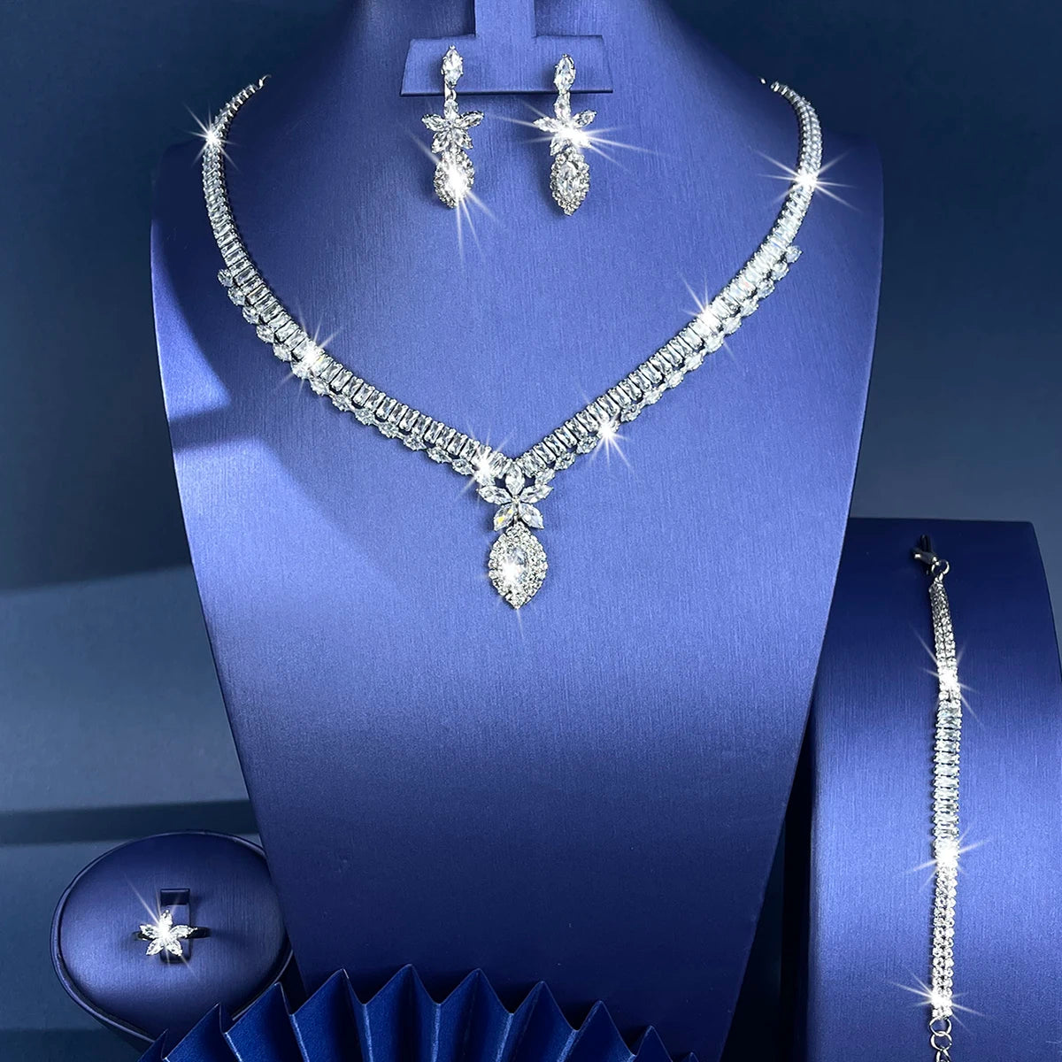 5Pcs/Set of Gorgeous High Grade Copper Set Full Zircon Exquisite Women'S Jewelry Set, Necklace Earrings Bracelet Ring Cubic Zirc (131)