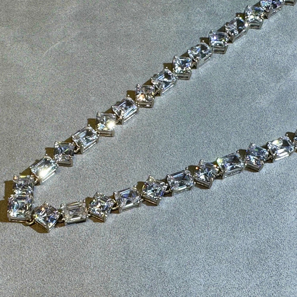 100% 925 Sterling Silver Sugar-Loaf Cut Emerald High Carbon Diamond Gemstone Necklace Fine Jewelry Anniversary Gifts (093)