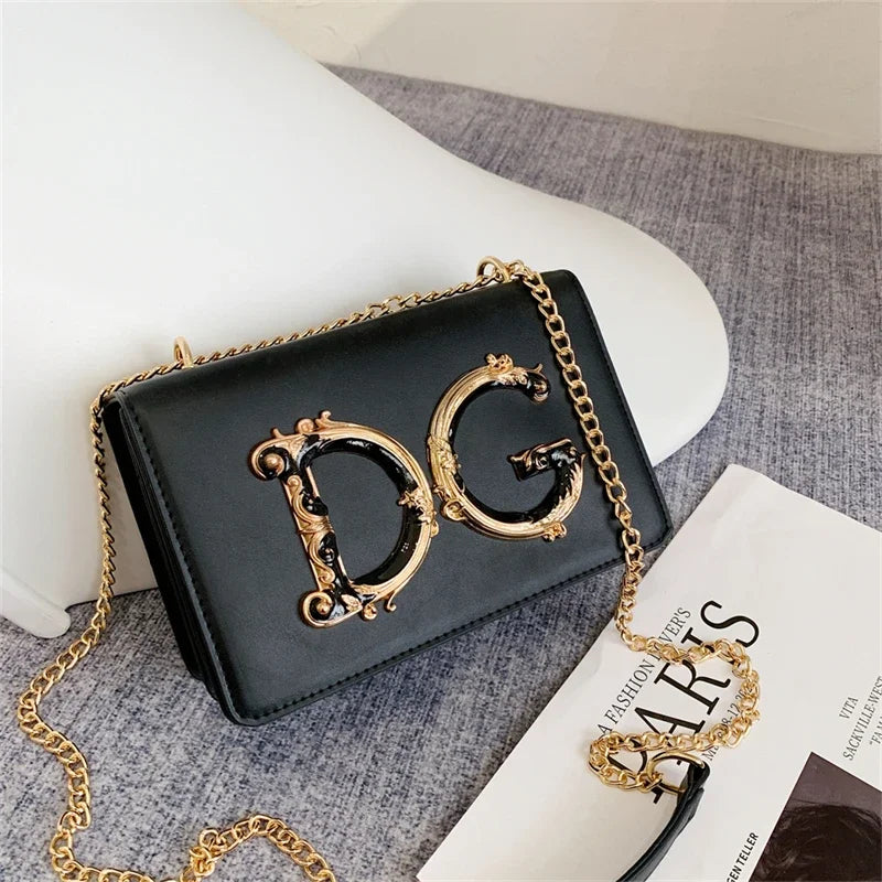 Fashionable Lady'S Handbag PU High-Quality Material Shoulder Bag Golden Decorated Jingdian Crossbody Bag Solid Color Square Bag (013)