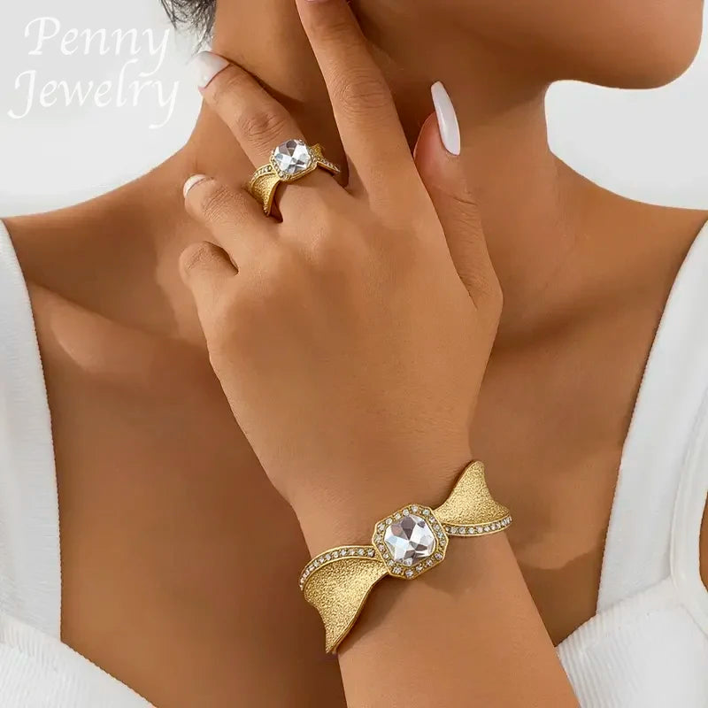 Rhinestone Bohemian Gold Plated 4Pcs Jewelry Set for Women Necklace Drop Earrings Bracelet Ring Bridal Wedding Party Gifts (148)