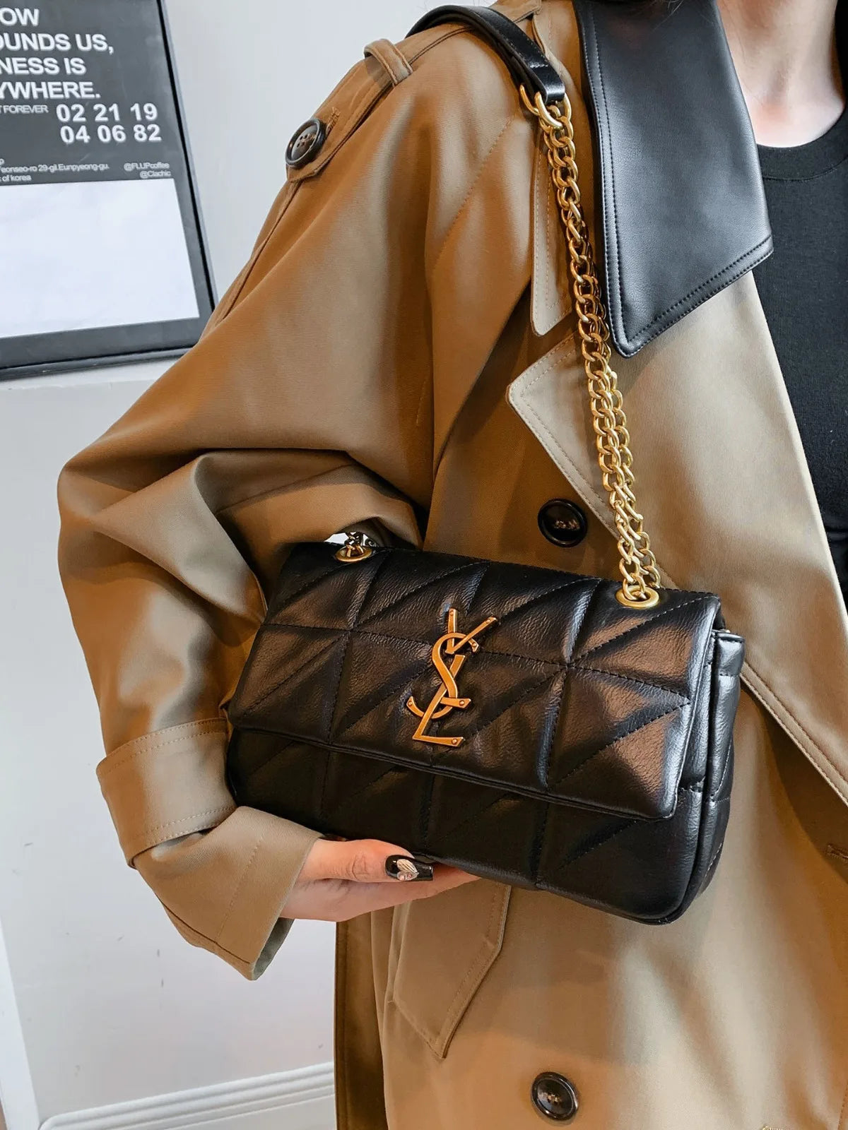 New Xiaoxiangfeng Diamond Grid Chain Bag, Stylish and Versatile, Large Capacity Diagonal Span Small Square Bag