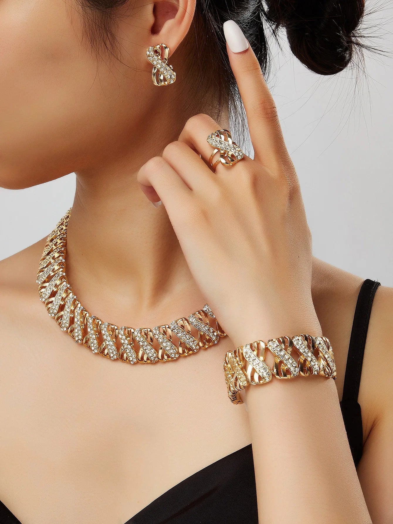 5 Piece Traditional Bridal Jewelry Set 18K Gold Plated Stylish Bow Infinity Design with Rhinestones to Match Your Everyday Outfi (127)