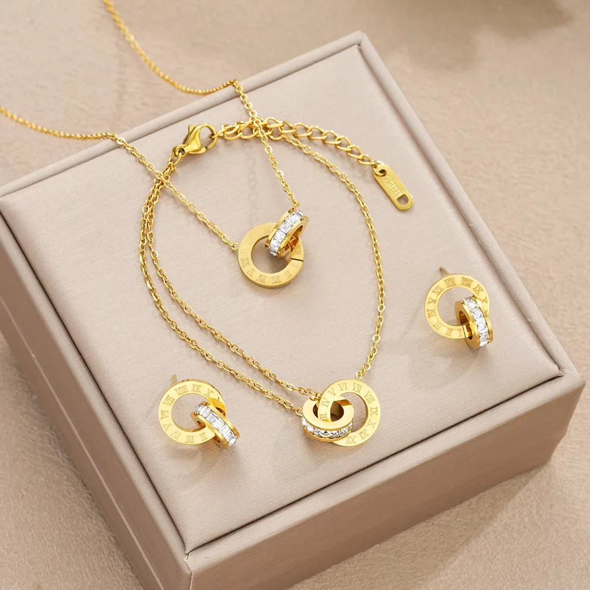 4Pcs/Set Stainless Steel Crystal Necklace Bracelet Earrings for Women Gold Color Interlocking Circles Roman Numbers Jewelry Sets (139)