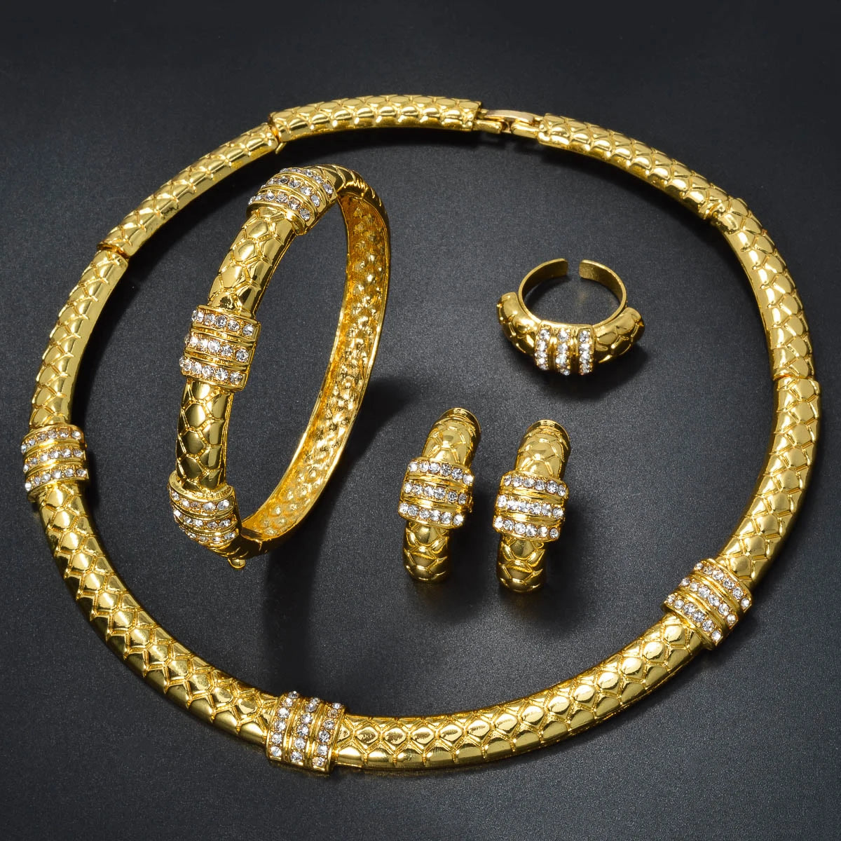 Luxury 18K Gold-Plated Women'S Jewelry 4-Piece round Necklace Bracelet Earrings Ring Gold Classic Dubai Wedding Gift (003)
