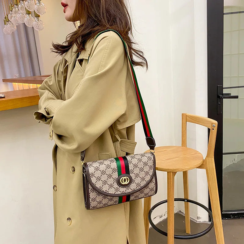 High-End Fashion Women'S Envelope Shoulder Messenger Bag Versatile New Style Handbag for All Seasons (014)