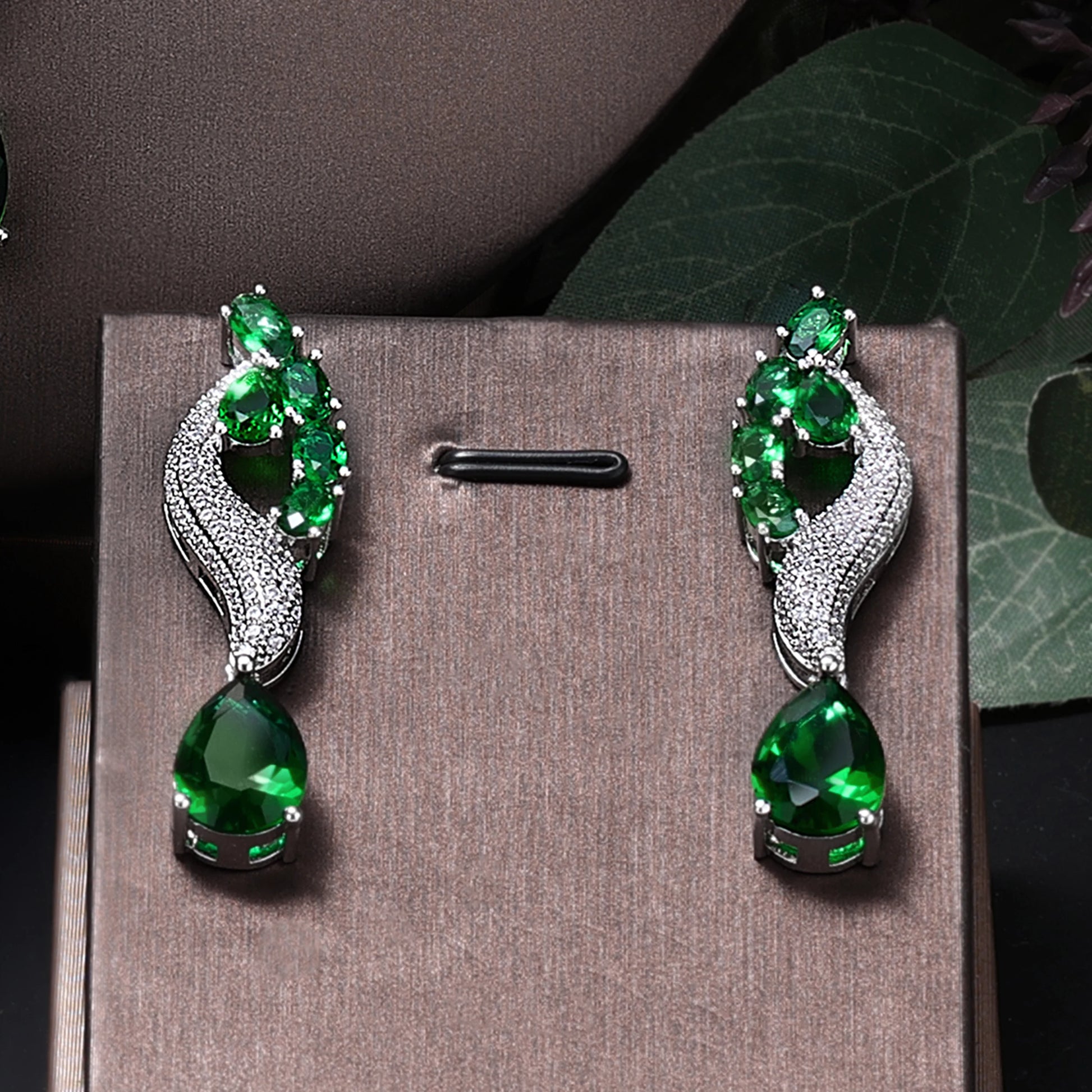 2022 Top 4 Wedding Bride Jewelry Set Water Drop Shape Jewelry Set for Women'S Wedding Accessories Necklace and Earring Set (006)