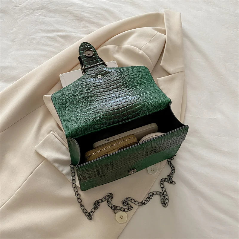 Retro Crocodile Pattern Ladies Faion Chain Oulder Bag Versatile High-End Feel Small Square Crossbody Bag for Young Women (076)