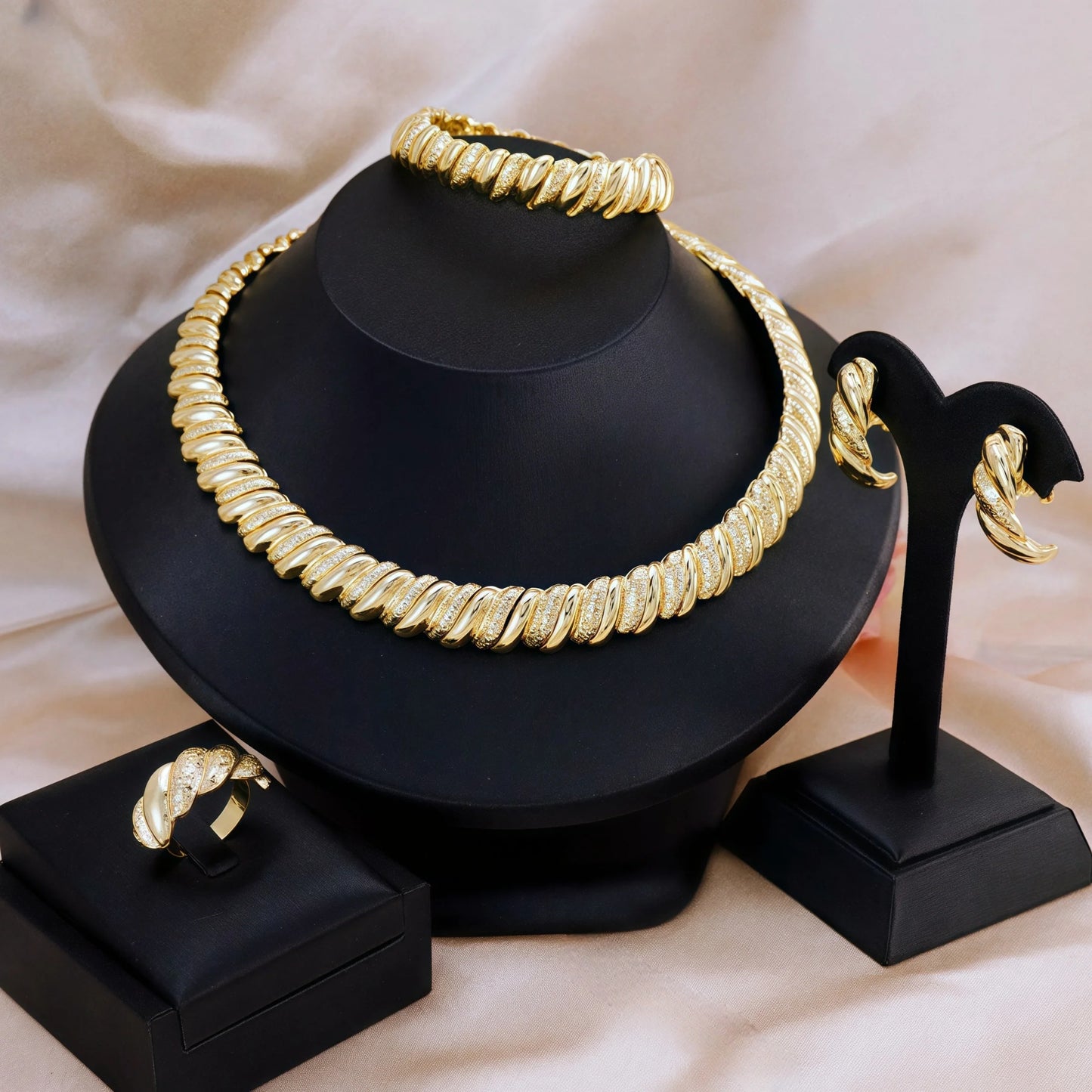 5Pcs Golden Vintage Necklace, Bracelet, Earrings, and Ring, a Jewelry Set for Women'S Wedding Brides