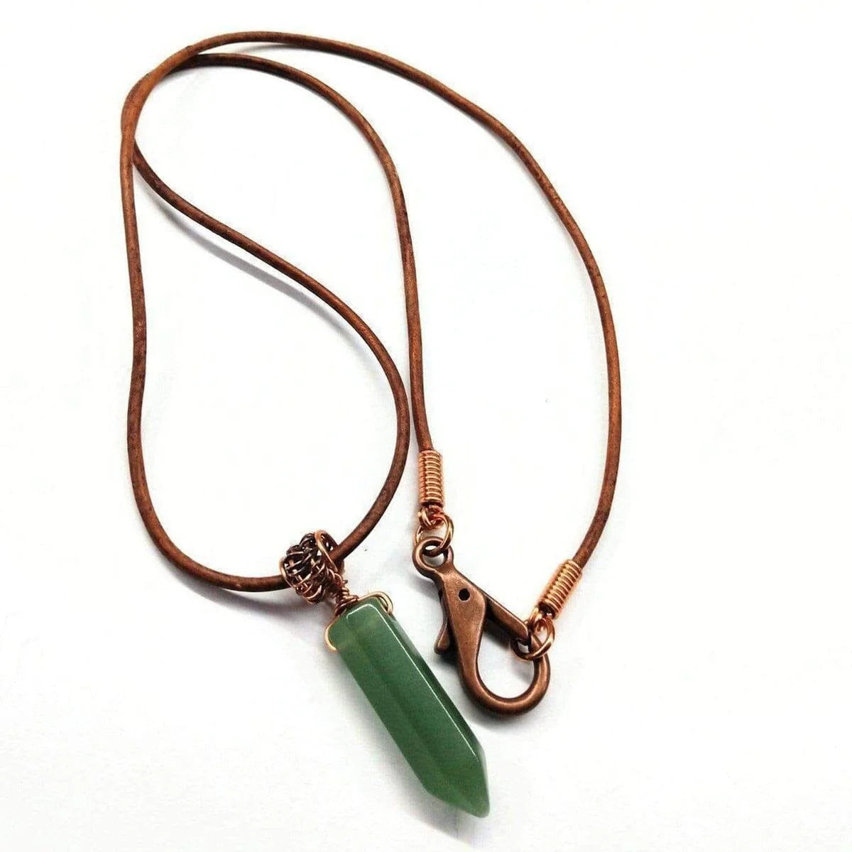 Men'S Rustic Wire Wrapped Pointed Gemstone Crystal Leather Necklace