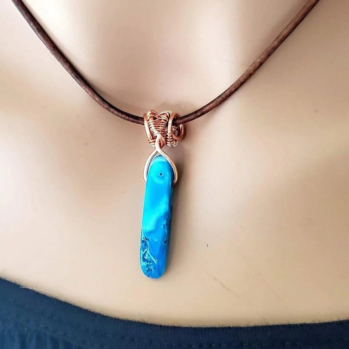  TwinStone Turquoise Agate Necklace 