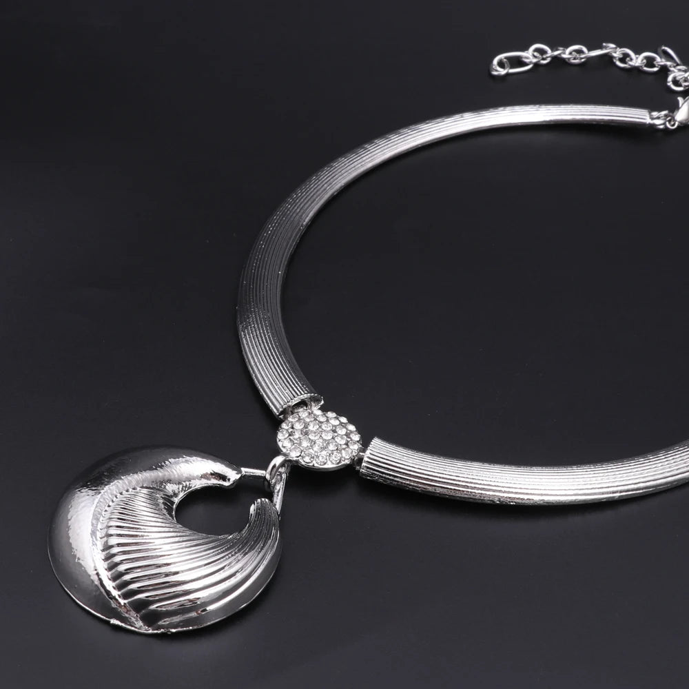 Dubai Jewelry Set for Women Silver Plated Luxury Necklace Earrings Bracelet and Ring Set Jewelry for Wedding Party Trending ﻿