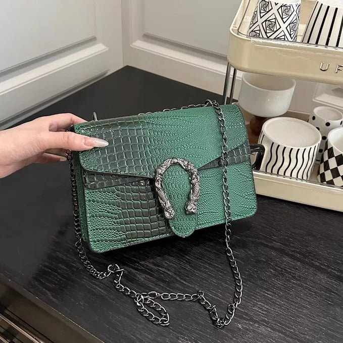 Retro Crocodile Pattern Ladies Faion Chain Oulder Bag Versatile High-End Feel Small Square Crossbody Bag for Young Women (076)