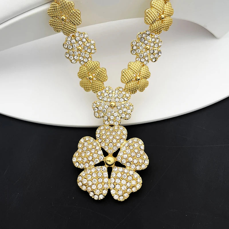 Dubai Nigeria Jewelry Sets for Women Luxury Design Five Petals Flower Pendant Necklace Earring Bracelet and Ring