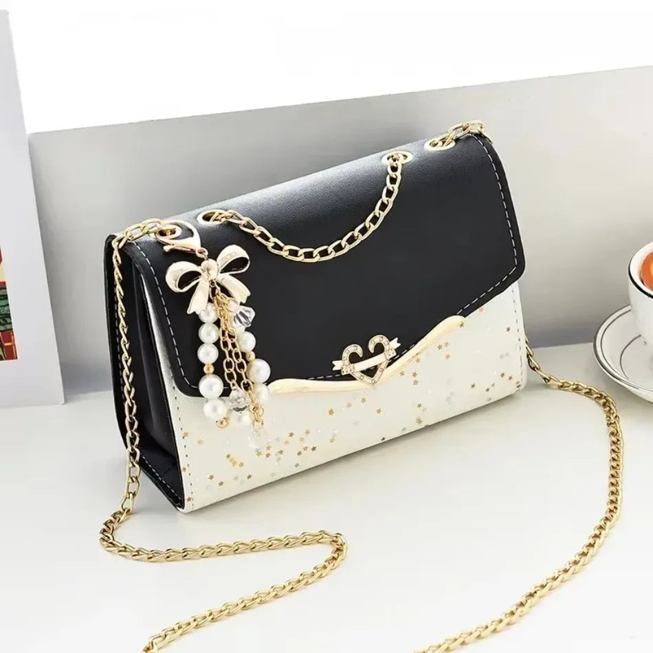 1 Pcs Versatile New Cute and High-End Handbag for Female College Students Fashionable and Versatile Chain Crossbody Shoulder Bag (067)