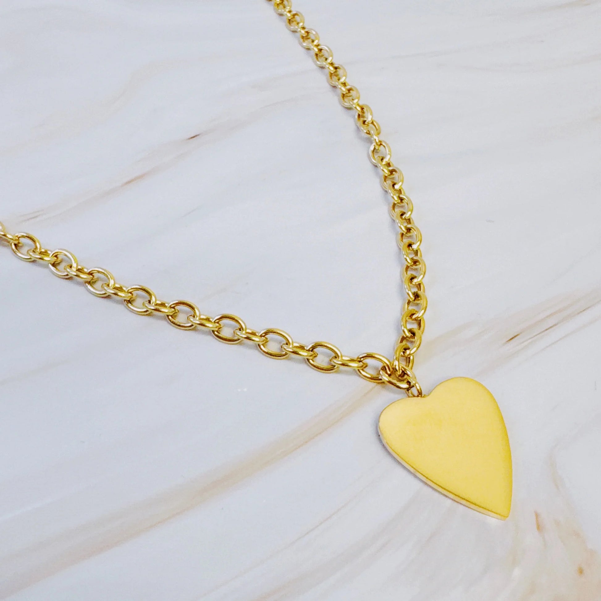 Lovely Big Heart Chain Necklace